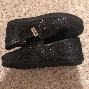 Kids toddler black sparkle glitter Toms size 7